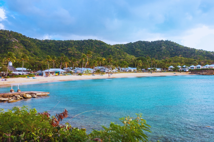 Beach Hopping Guide on the West Coast of Antigua