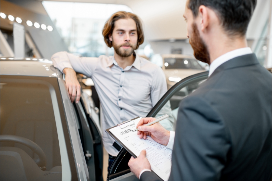 How to Decide Between Renting an SUV or a Compact Car in Antigua
